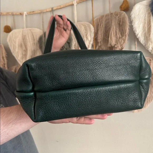 Portland Leather Goods Montana Tote in Forest Green - Picture 4 of 8
